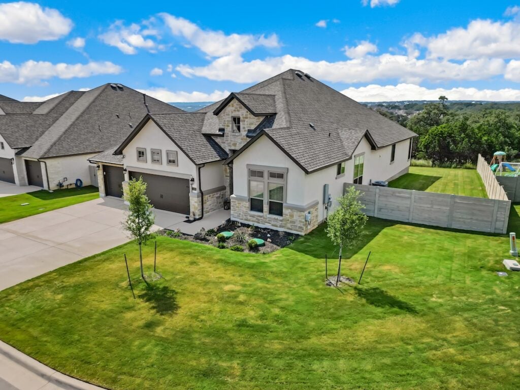 best roof shingles a family home